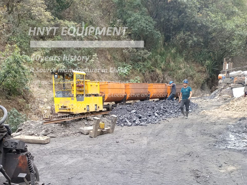 2.5 ton explosion-proof battery electric locomotive operating in coal ...